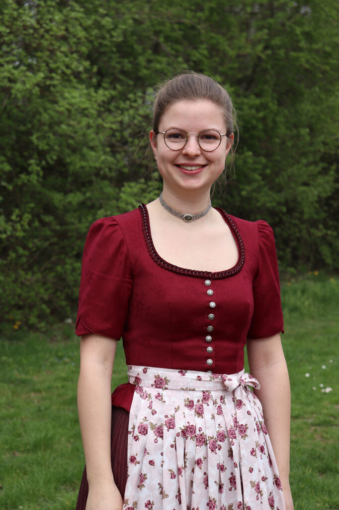 Magdalena Scherzl Trachtenschneiderin